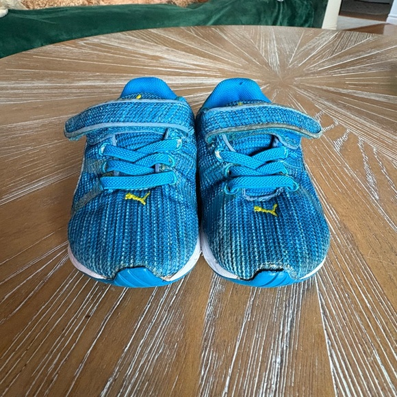 Toddler Sneakers size 5T, Puma, blue - Picture 3 of 5